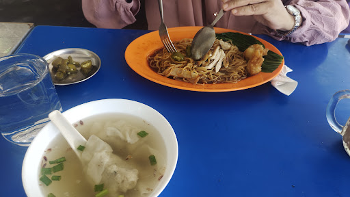 Nasi Ayam Ummieku Nasi Ayam Ummieku