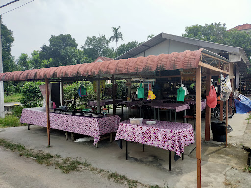 WARUNG DEPAN MASJID CHANGKAT LOBAK WARUNG DEPAN MASJID CHANGKAT LOBAK