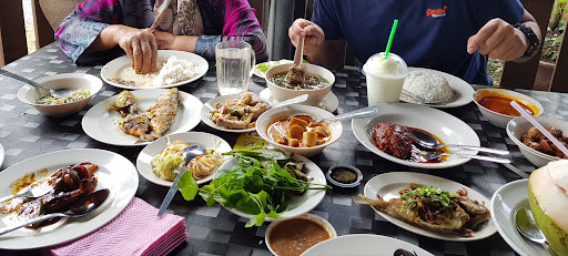 Restoran Suri Masakan Melayu Asli