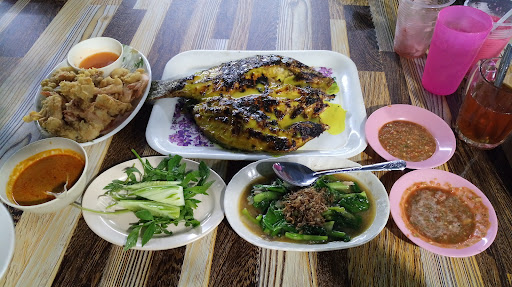 Restoran Api Api Ikan Bakar (RA0032309-P)