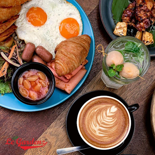 Le Gardenz Cafe Le Gardenz Cafe