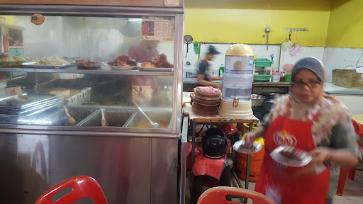 Md. Jamil Pulut Rendang